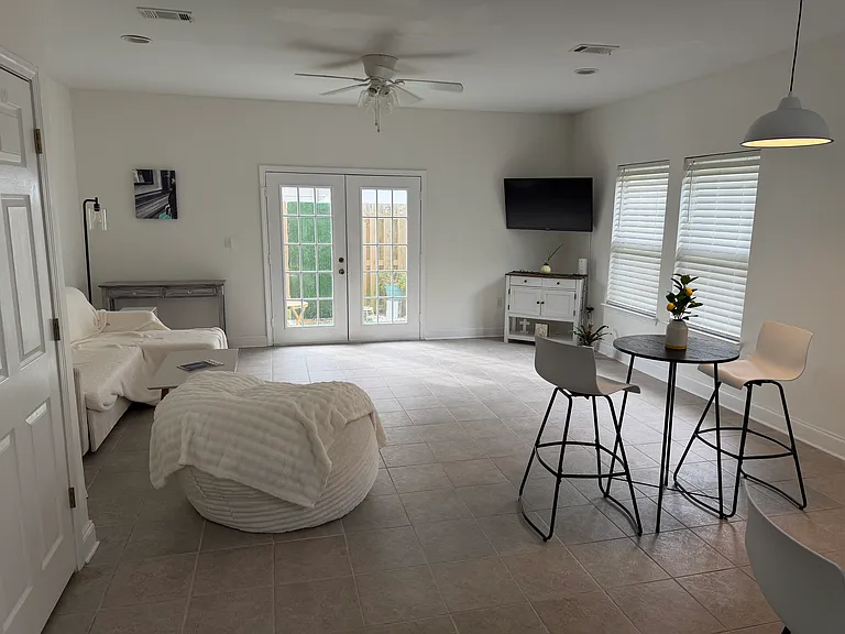 2549 Baytown Cir — Photo 2