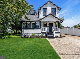 239 W Evesham Rd, Runnemede, NJ 08078