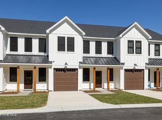 103 Star Lake Circle C Cpe, Swansboro, NC 28584