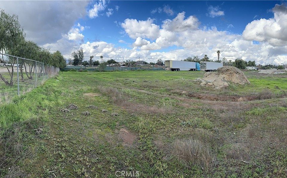 1st image of 0 Longview Ln #4