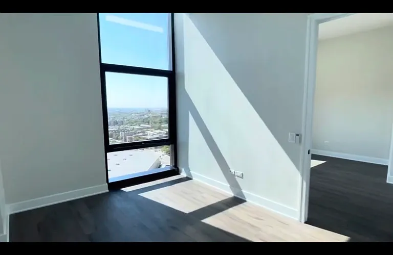 1128 W Van Buren St — Photo 10