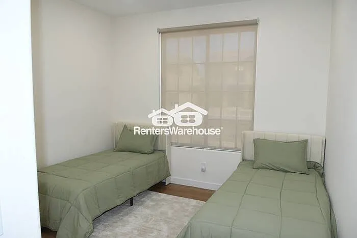 10413 W Roanoke Ave — Photo 10