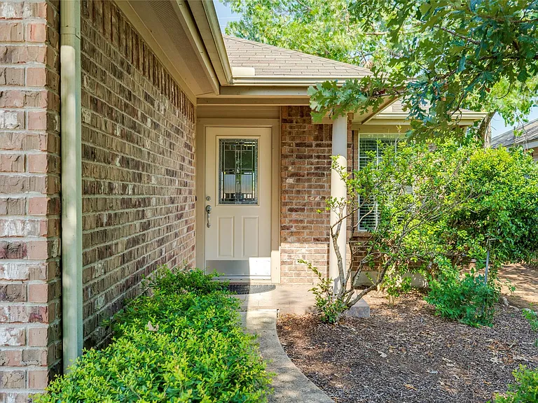 2408 Elara Dr — Photo 1