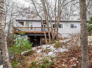 23 Dingle Rd, Halifax, NS B3P1B1