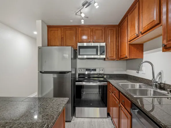 20318 Bothell Everett Hwy, Bothell, WA
