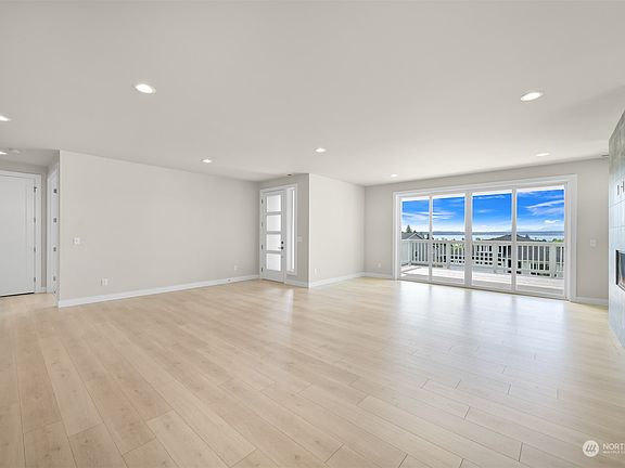 2nd image of 5420 Lonicera Drive