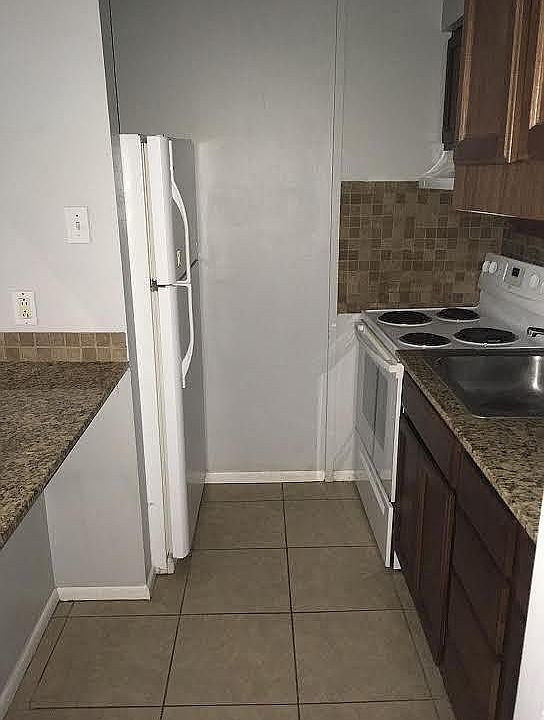 1st image of 1921 Prytania St APT V