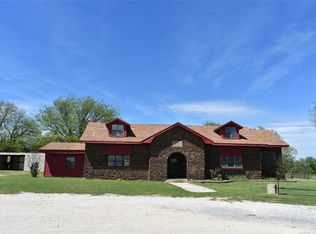 511 N 6th St, Madill, OK 73446