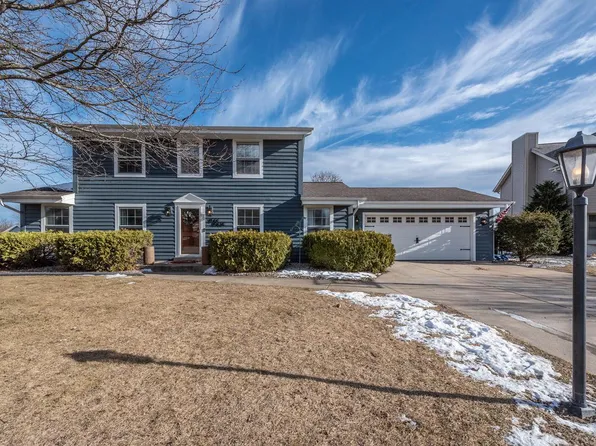 W244 N5838 Dove COURT, Sussex, WI 53089