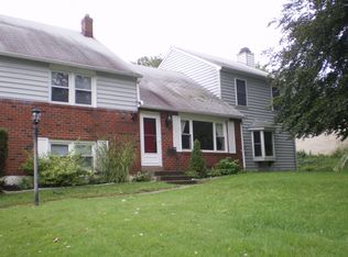 1123 Laurel Dr, West Chester, PA 19380