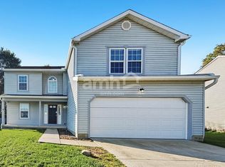 275 Monarch Dr, Pataskala, OH 43062