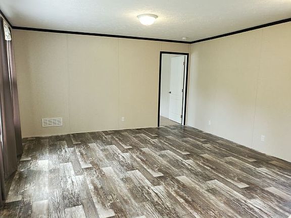 3rd image of 62 Bel Aire Dr #89
