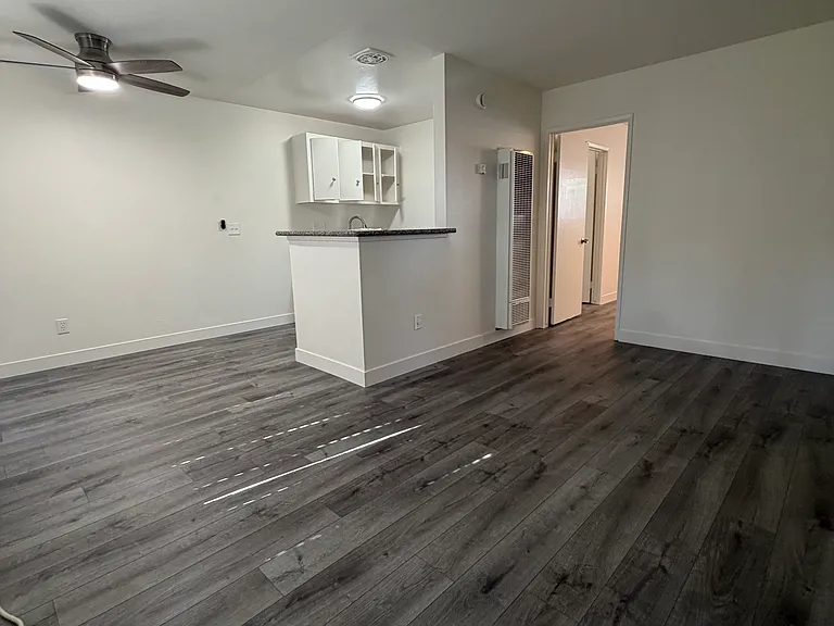 2272 W Colchester Dr #2 — Photo 2