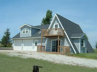 316 Lakeshore Dr, Melrose, IA 52569