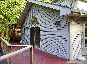 1st image of 556 Fairway Dr