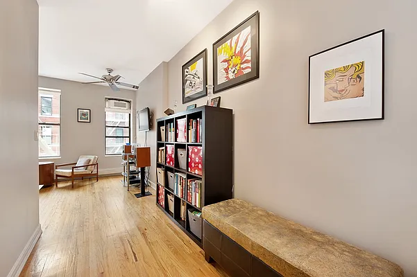 Sold by Nest Seekers International | media 11