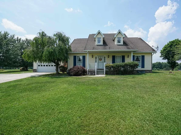 4937 Clemtown Rd, Philippi, WV 26416