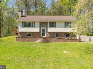 1053 Kings Row Rd, Oxford, PA 19363
