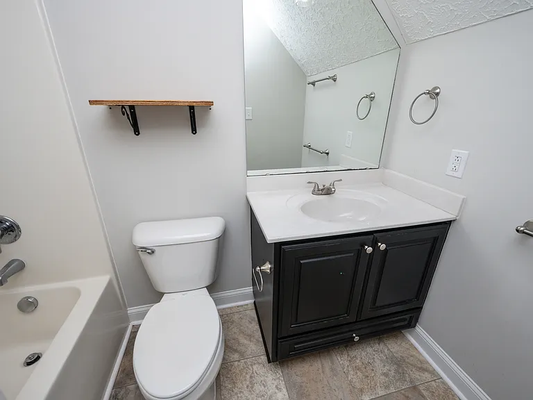 202 Croatan Woods Dr — Photo 16