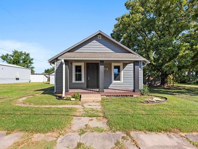 214 E Center St, Burrton, KS, 67020