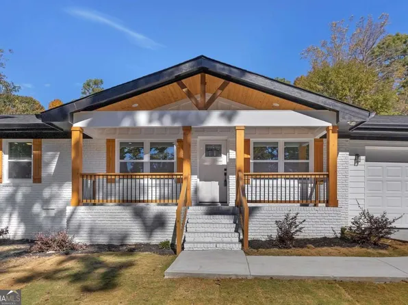 945 King Rd, Riverdale, GA 30296