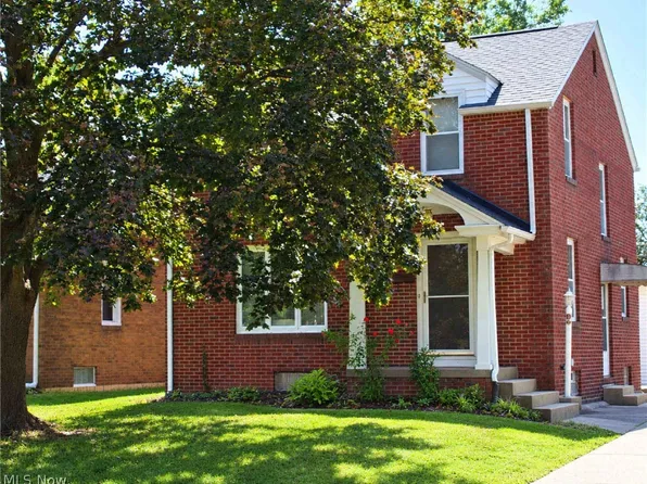 924 Spangler Rd NE, Canton, OH 44714