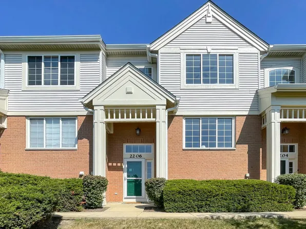 2206 W Concord Ln, Addison, IL 60101