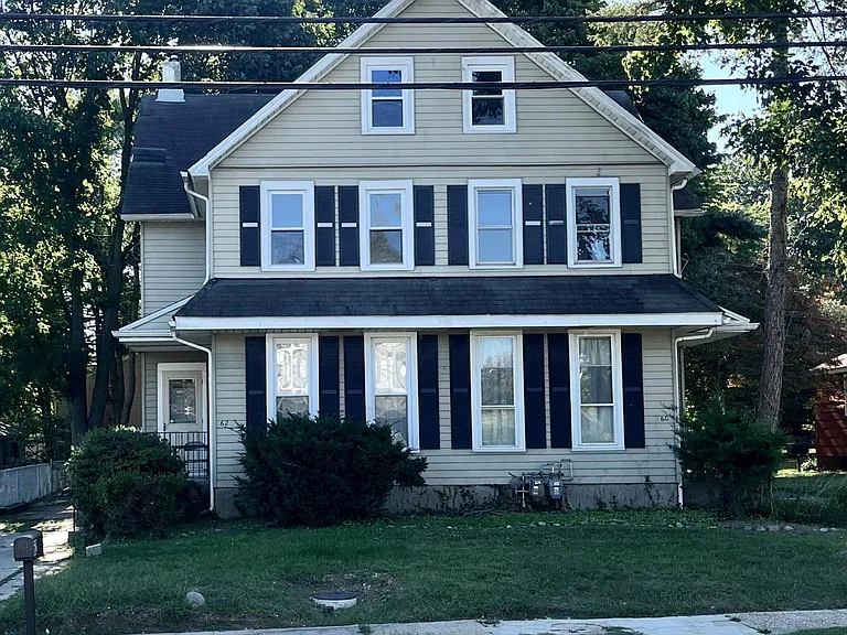 62 Washington Ave — Photo 1