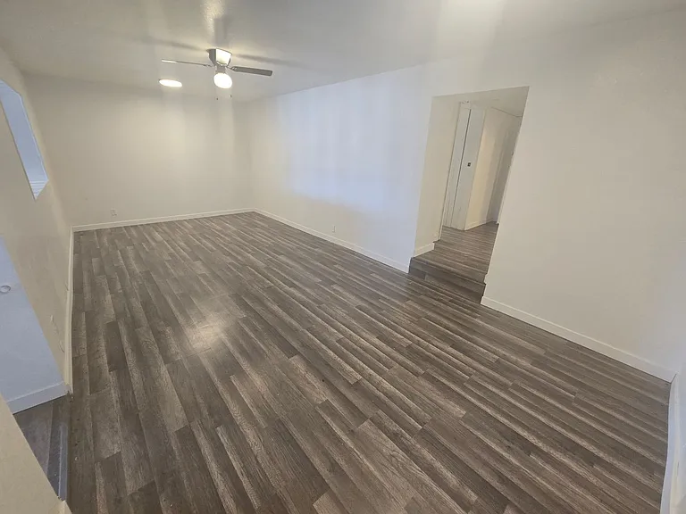 400 Santa Fe Dr #12 — Photo 10