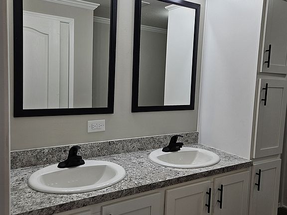 5th image of 2990 Whittington Dr