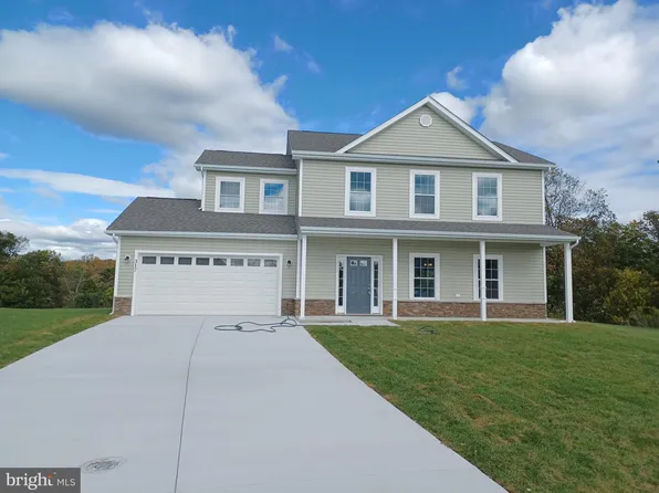 317 Equinox Way, Martinsburg, WV 25401