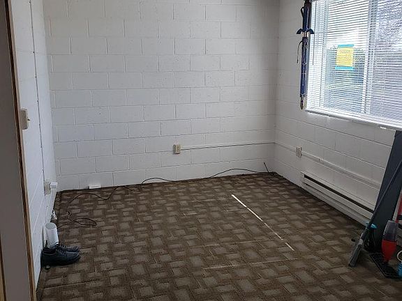 4th image of 510 Fig St