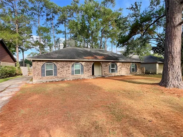 516 Laurel Oak Dr, Mandeville, LA 70471