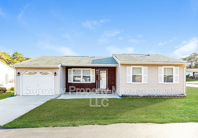 49 Westport Dr #71 — Photo 1