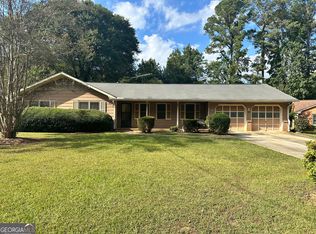 177 Hill Ln, Ellenwood, GA