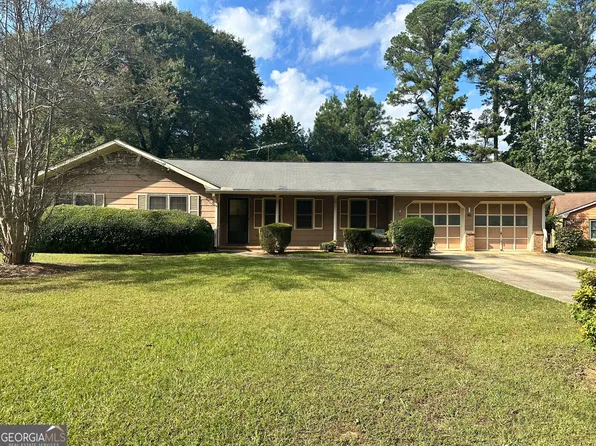 177 Hill Ln, Ellenwood, GA 30294