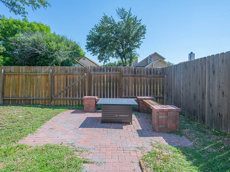 16913 Langland Rd — Photo 20