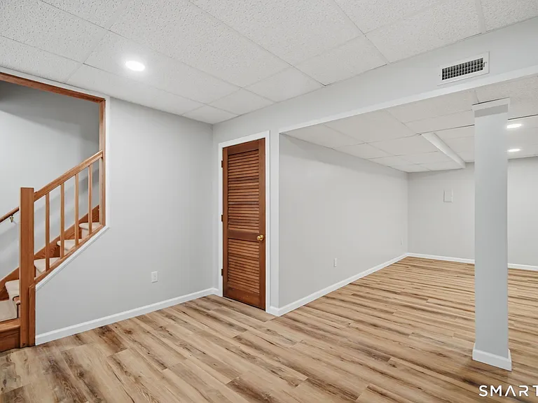 808 Mill Pond Dr #808 — Photo 19