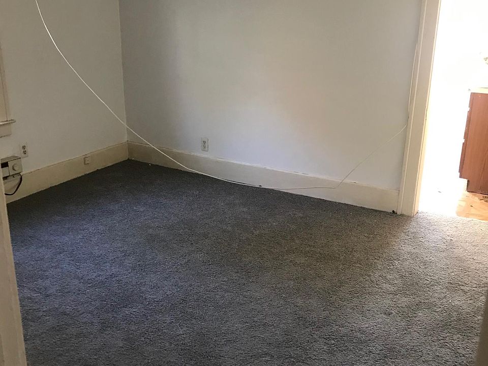 1st image of 1383 Mark Ave APT 3