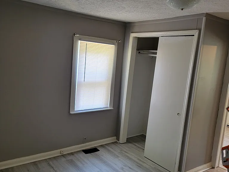 2061 W Sunrise Dr — Photo 16