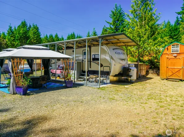 140 N Duckabush Drive N, Hoodsport, WA 98548