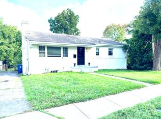 1955 N Woodrow St, Arlington, VA 22207