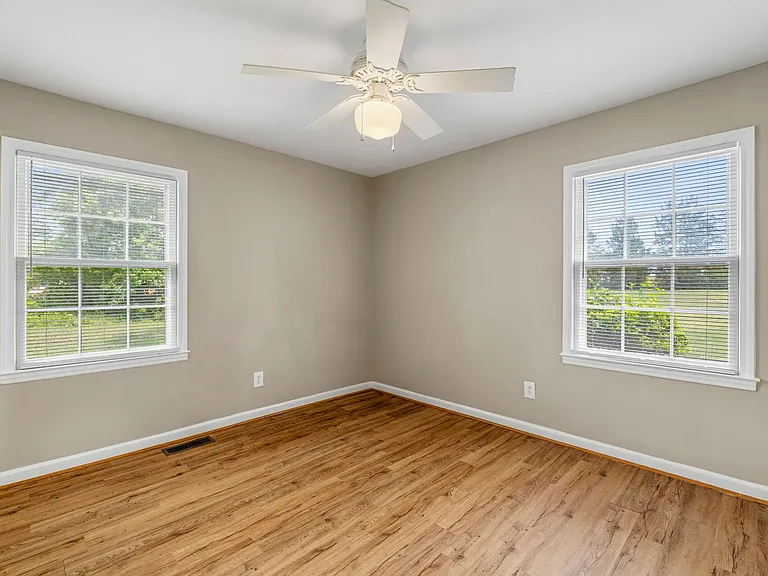 5219 Carol Ave — Photo 38