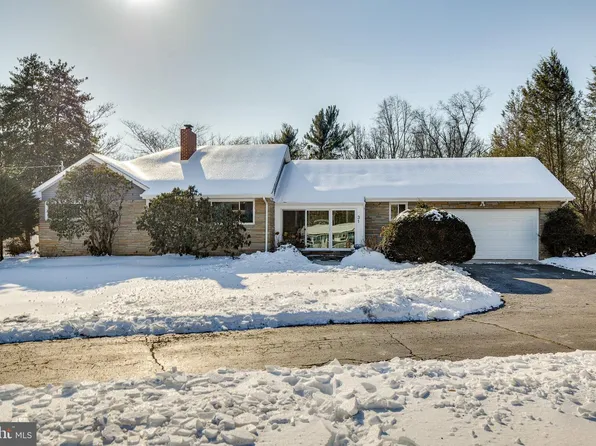 31 Georgia Trl, Medford, NJ 08055