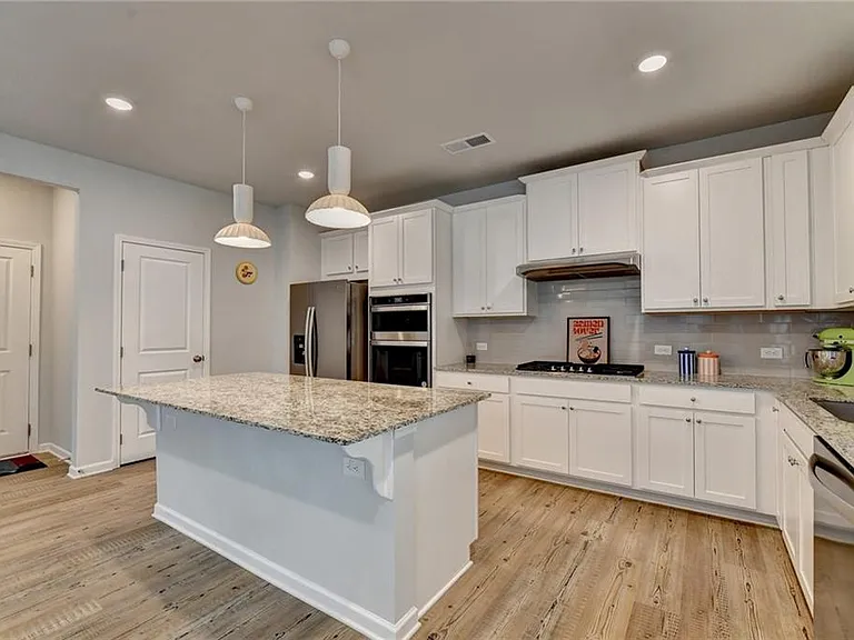 3828 Amicus Dr — Photo 16