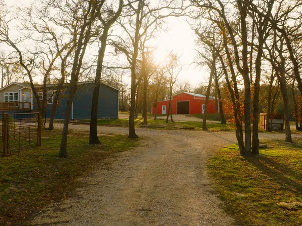 1440 Nockenut, Seguin, TX 78155