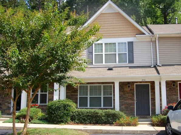 204 Harbor Haven Dr, Apex, NC 27502