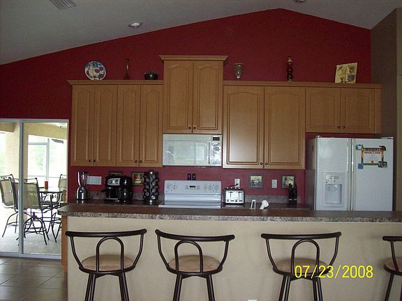 5th image of 1811 NW 21st Pl