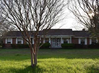 1202 Cedar Cir, Cedar Hill, TX 75104