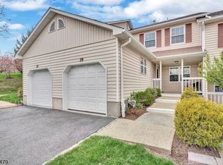 29 Canterbury Rd #29, Chatham, NJ 07928